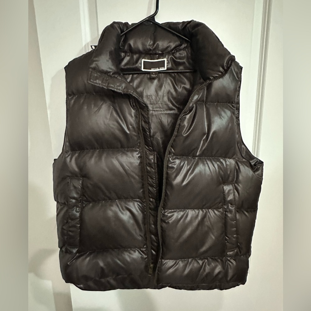 Michael Kors Dark Brown Vest w/zipper hood Like New Large Coat Warm Wind